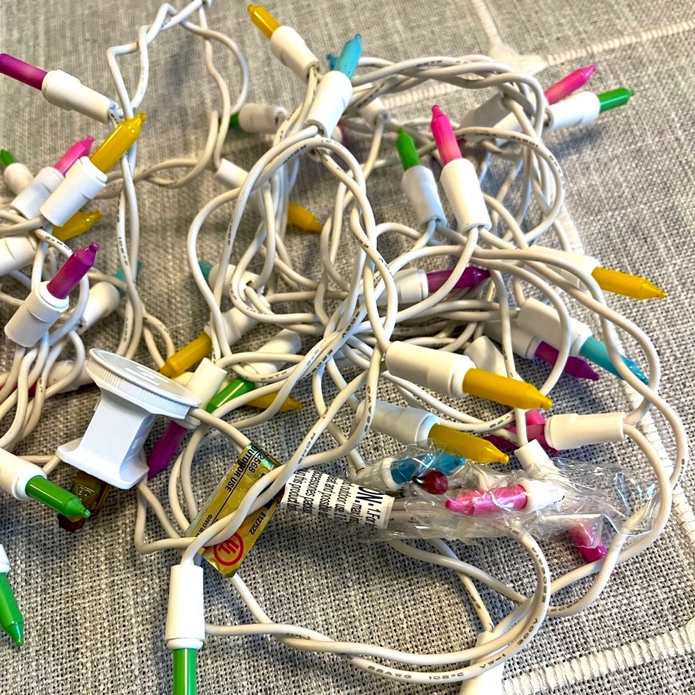 Bundle of Easter Decor - Used once to display on Easter Tree - Use in Any Way!🐣 - Picture 10 of 10